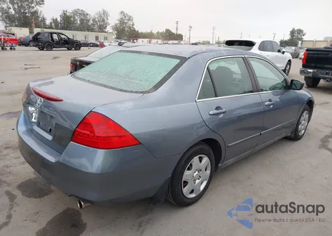 2007 Honda Accord 2.4 Lx z USA, uszkodzony, nr VIN 1HGCM56487A086561